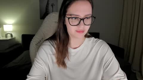 sonia_moon_ online show from 03-05-25, 01:21