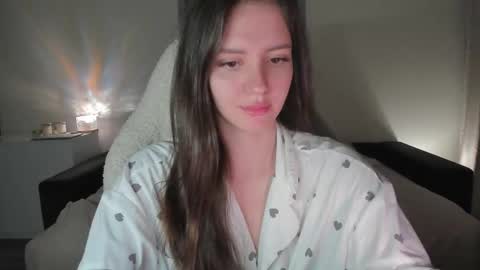 sonia_moon_ online show from 09-24-25, 02:48