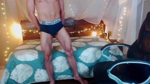 Snapshot of sonicj25_ chatting on 01-17-25, 11:40 SONIC online show from 01-17-25, 11:40