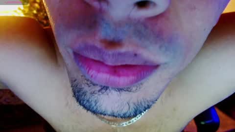 Snapshot of sonicj25_ chatting on 01-22-25, 04:23 SONIC online show from 01-22-25, 04:23