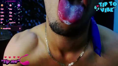 Snapshot of sonicj25_ chatting on 02-14-25, 07:38 SONIC online show from 02-14-25, 07:38