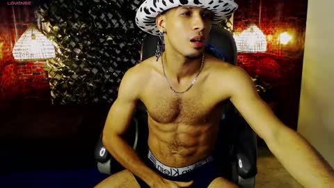 Snapshot of sonicj25_ chatting on 02-23-25, 10:09 SONIC online show from 02-23-25, 10:09