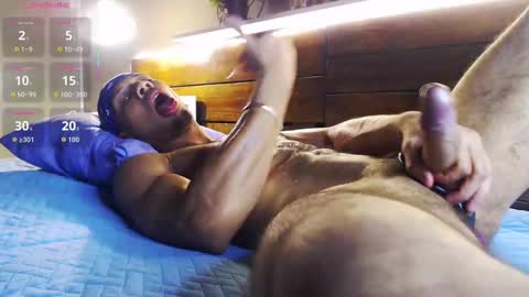 Snapshot of sonicj25_ chatting on 09-25-25, 12:36 SONIC online show from 09-25-25, 12:36