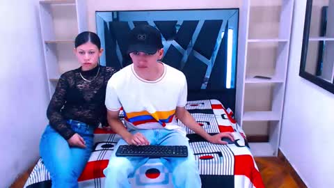 Snapshot of sophi_and_jack chatting on 01-11-26, 03:17 SOPHI - JACK online show from 01-11-26, 03:17