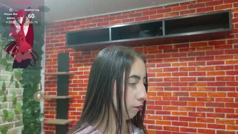 Sophi Thaylorr online show from 09-12-25, 12:27