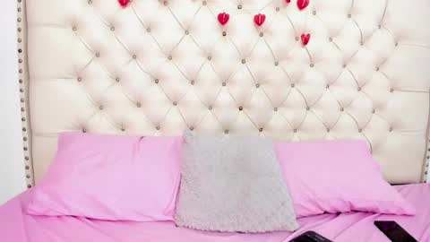 sophia__beauty online show from 11-05-25, 02:06