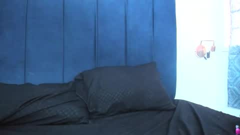 sophia__beauty online show from 12-19-25, 02:24