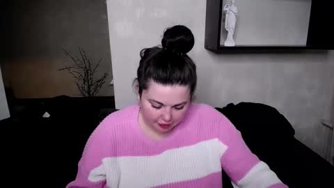 sophia__olsen online show from 11-06-25, 06:58