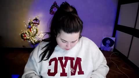 sophia__olsen online show from 01-14-26, 06:52