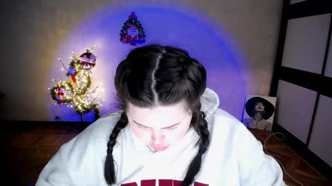 sophia__olsen online show from 01-15-26, 06:40