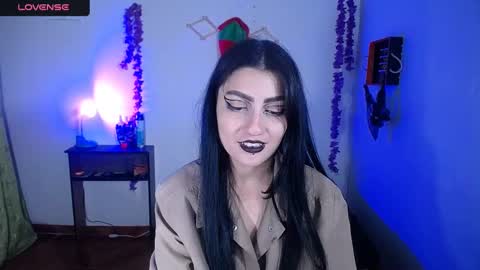 sophia hottie online show from 12-27-24, 09:00