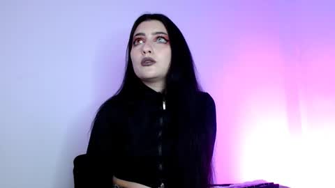 sophia hottie online show from 12-13-25, 09:09