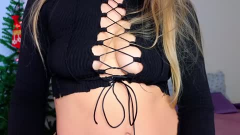 Sophia online show from 02-07-25, 07:40