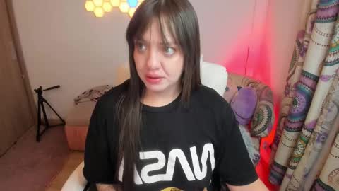 sophia_grants online show from 11-11-25, 09:31