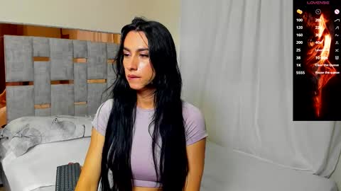 sophia CM online show from 01-19-26, 04:05