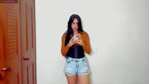 sophia CM online show from 02-11-26, 11:54