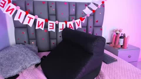 Sofia  online show from 02-13-25, 05:01