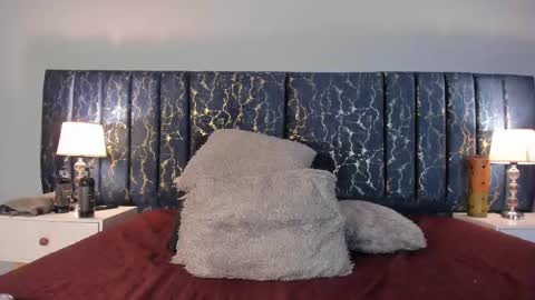 Sofia  online show from 11-22-25, 02:16