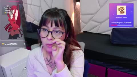 Sophi  online show from 09-17-25, 02:30