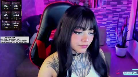 Snapshot of sophiaa_cherry chatting on 10-04-25, 08:51 Sophia online show from 10-04-25, 08:51