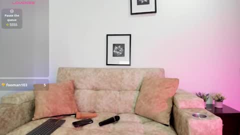 sophiacolemann online show from 01-25-25, 03:30