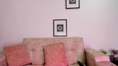 sophiacolemann online show from 09-15-25, 01:16