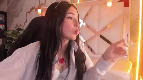 Snapshot of sophiadoll_tf chatting on 02-12-26, 08:48 sophiadoll_tf online show from 02-12-26, 08:48