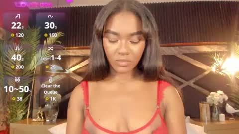 SophiaSmiths online show from 03-01-25, 06:46