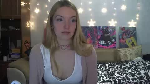SophiaSonata online show from 01-02-25, 10:33