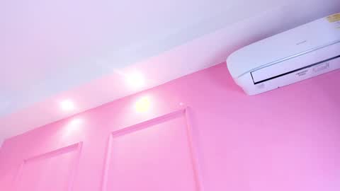 Snapshot of sophiawhite__ chatting on 03-03-25, 07:17 SOPHIA online show from 03-03-25, 07:17