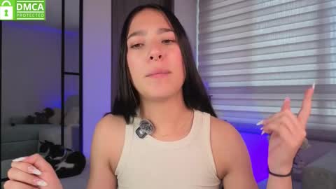 Sophie  online show from 12-13-25, 07:53