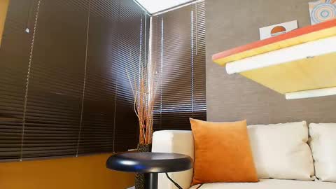 Sophie online show from 03-03-25, 12:37