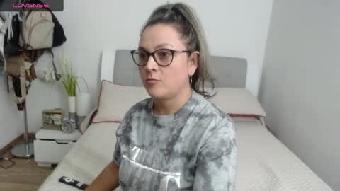 Sofa online show from 12-09-24, 02:13