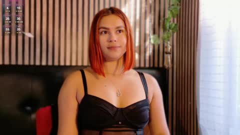 Snapshot of sophie_new25 chatting on 10-23-25, 12:15 sophie_new25 online show from 10-23-25, 12:15