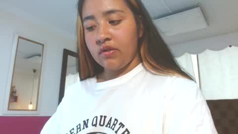 Snapshot of sophie_reed_ chatting on 12-15-25, 07:29 sophie_reed_ online show from 12-15-25, 07:29