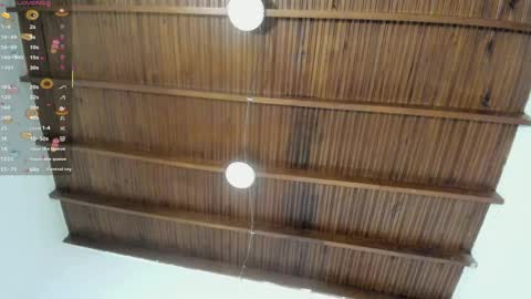 sophie_smith19 online show from 04-01-26, 01:41