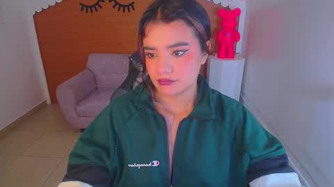 Sofia online show from 01-04-25, 12:38