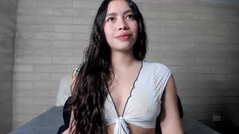 sophiebellucci online show from 10-12-25, 09:08