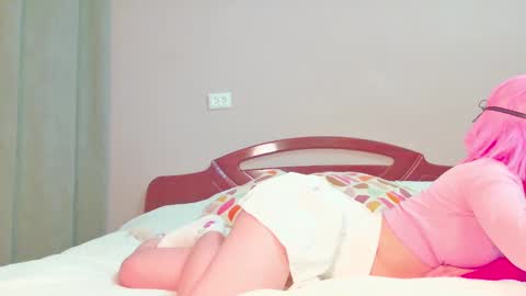 Snapshot of sophiechan69 chatting on 12-02-24, 04:20 ShopieChan69 online show from 12-02-24, 04:20