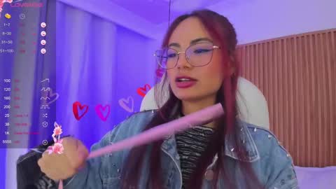 Snapshot of sophiecherry_ chatting on 02-17-25, 04:31 Sophie IG sophiecherry es online show from 02-17-25, 04:31