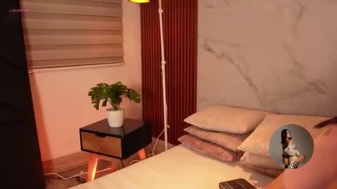 Sophie online show from 01-17-26, 11:26