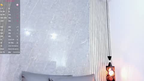 Snapshot of sophiee_velvet chatting on 01-18-25, 02:33         online show from 01-18-25, 02:33