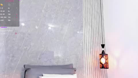 Snapshot of sophiee_velvet chatting on 03-12-25, 02:34         online show from 03-12-25, 02:34