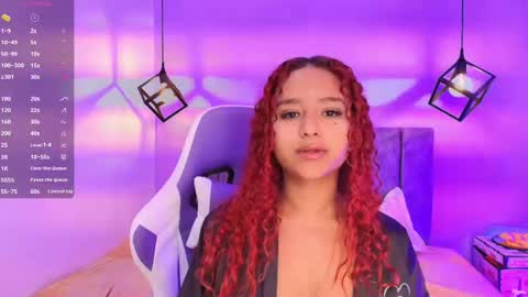 Snapshot of sophiee_velvet chatting on 09-09-25, 12:37         online show from 09-09-25, 12:37