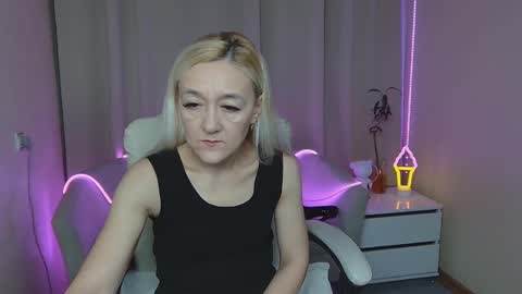 sophiekittyy online show from 01-18-26, 07:12