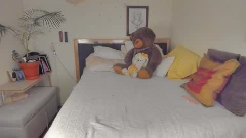 SofiTrans21 online show from 10-21-25, 10:21