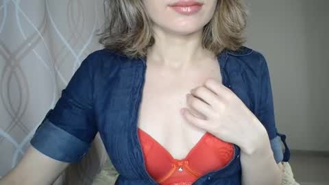 Sophiemisss online show from 11-07-25, 07:41