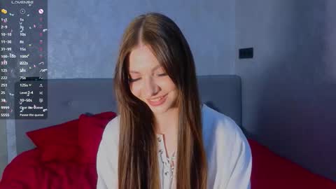 Snapshot of sophiemu11er chatting on 12-04-25, 04:48 Lina online show from 12-04-25, 04:48