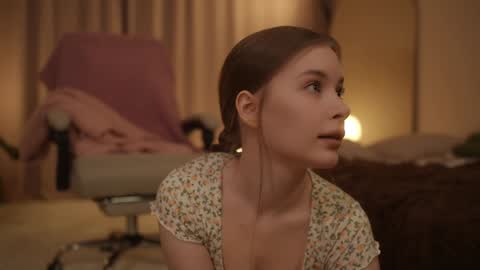 Sophie  Next stream  3 online show from 01-19-25, 03:53