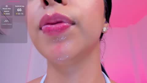 sophierooy online show from 12-14-25, 02:06